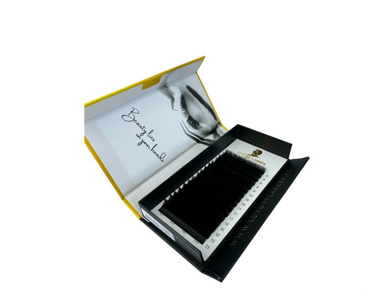 Luxury Lashes Easy Fan